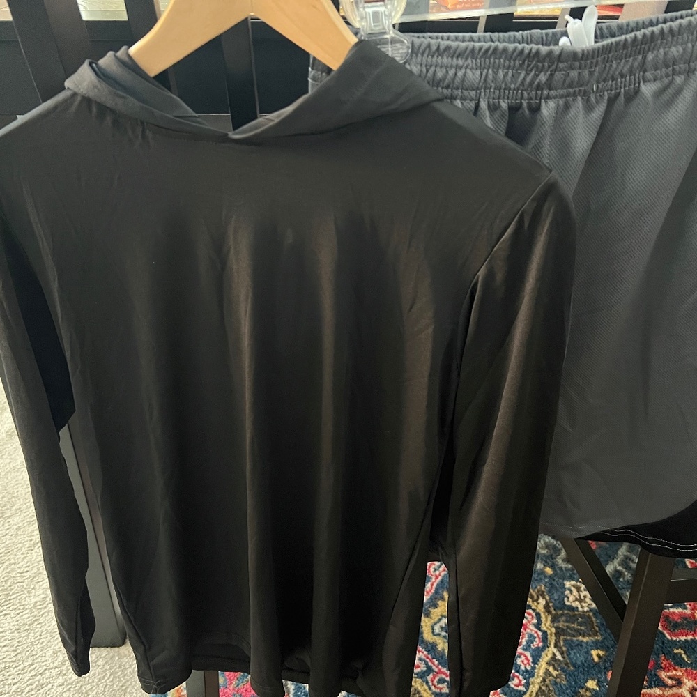 Sweatshirt and shorts